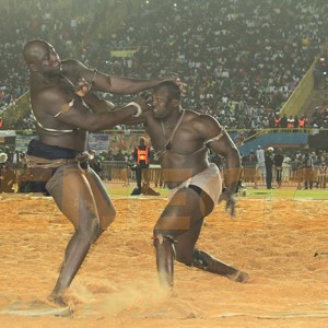 Modou Lo punches Lac 2